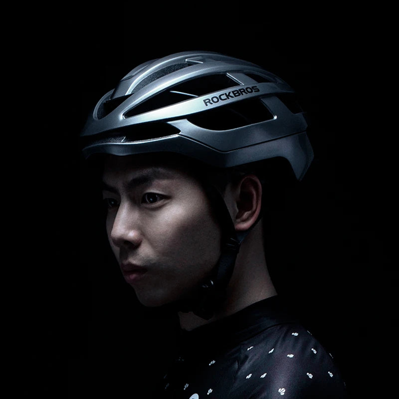 ROCKBROS Bicycle Helmet Breathable Ultralight Integrally-Molded Unisex Shockproof Adjustable Road Bike Helmet Cycling Equipment